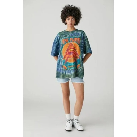Urban Outfitters Pink Floyd SOLD OUT - Picture 2 of 2